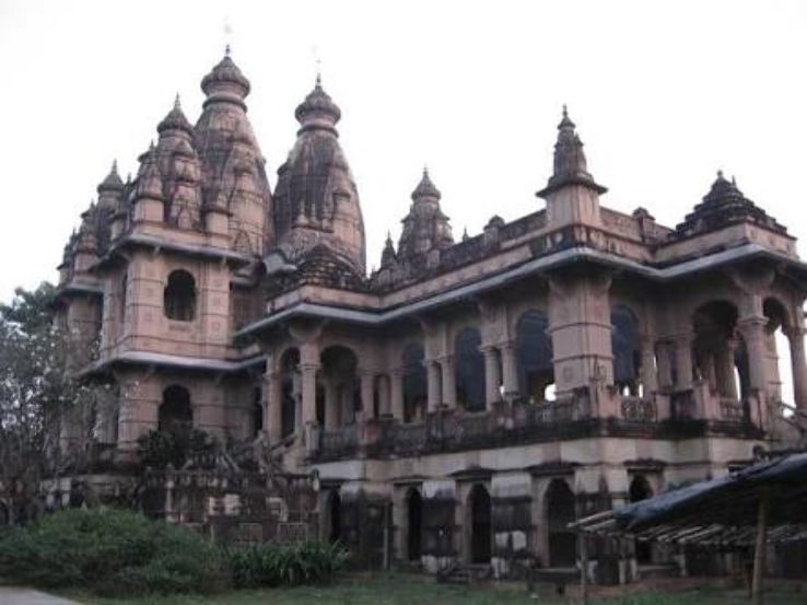 Naulakha Mandir Trip Packages